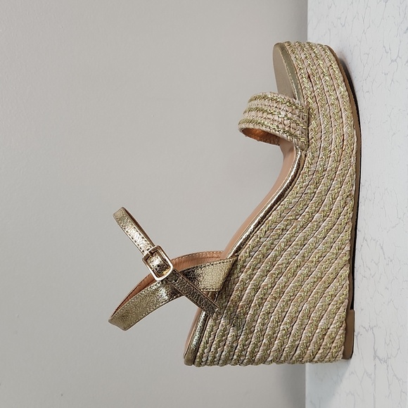 🔥FINAL💲⬇️ShuShop Golden Woven Espadrille Platform Sandals, Size 9 ~ EUC - Picture 3 of 10